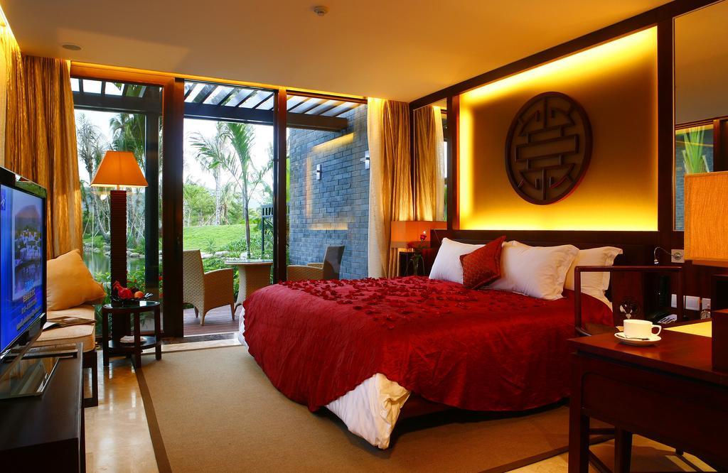 Banyan Tree Sanya Villa Exterior photo