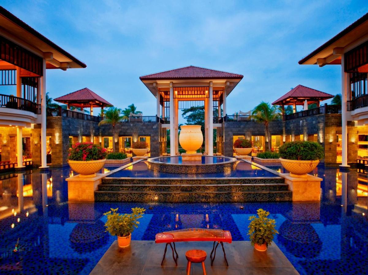 Banyan Tree Sanya Villa Exterior photo